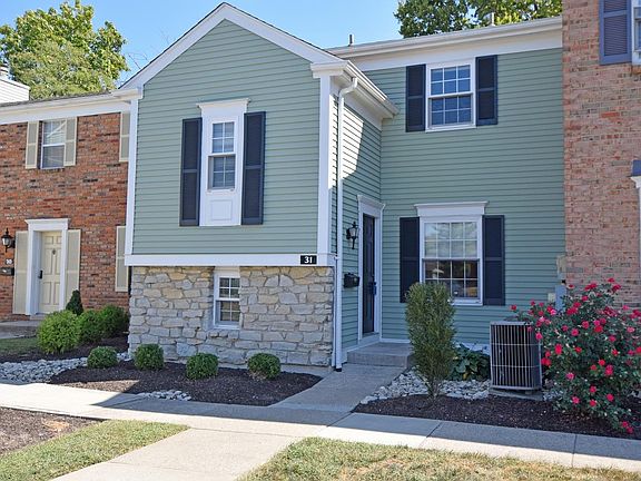 2nd image of 31 Applewood Drive