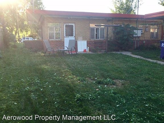 2nd image of 854 Dahlia St