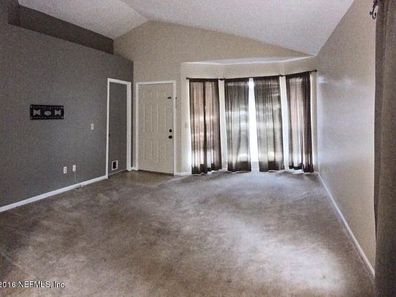 3rd image of 8806 Townsquare Ct