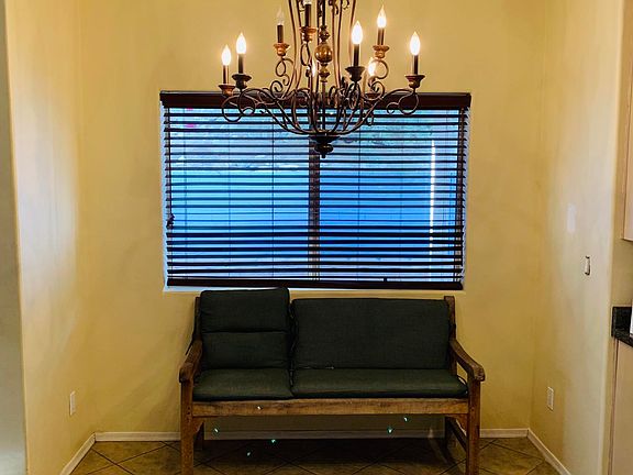 5th image of 3752 W Meadow Briar Dr