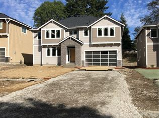 938 SW 108th St SW, Seattle, WA 98146