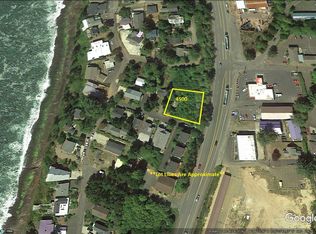25 SW Johnson St, Depoe Bay, OR 97341