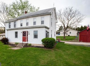 5590 Chambers Hill Rd, Harrisburg, PA 17111