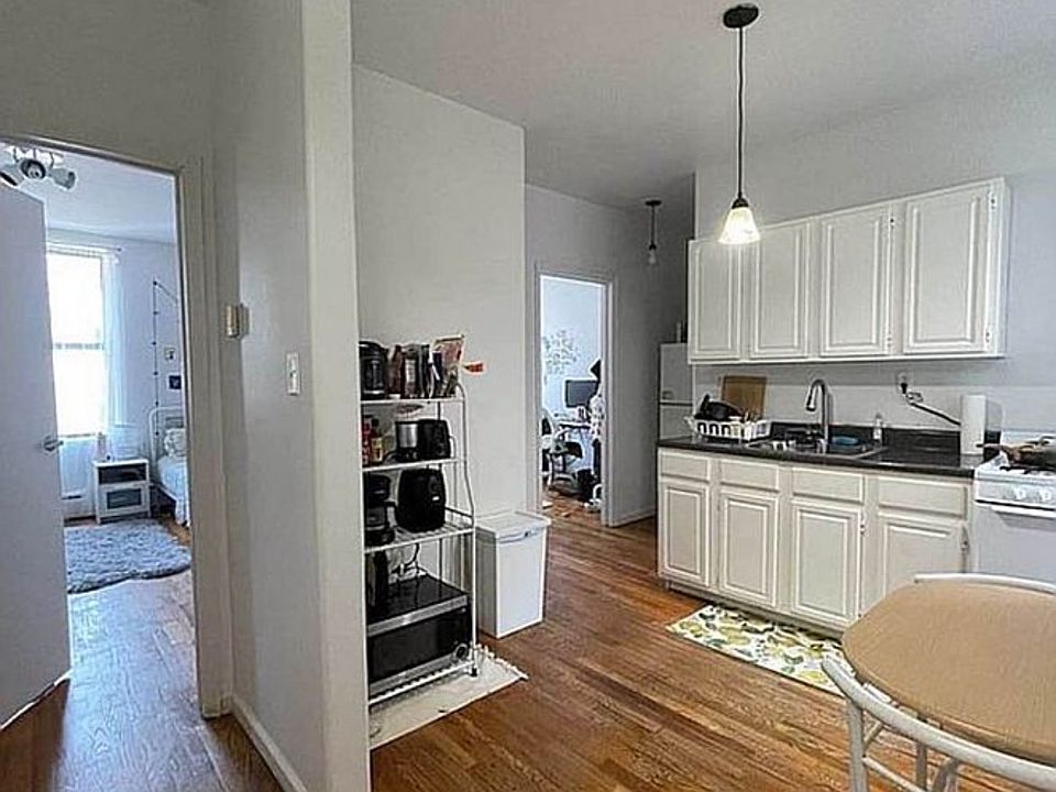 1st image of 505 Lafayette Ave APT 2A
