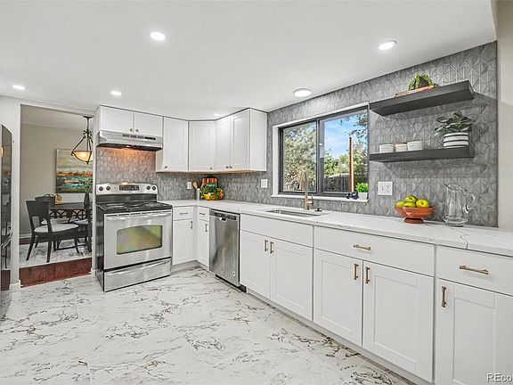 2nd image of 9108 W 75th Place