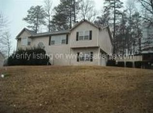 9708 Squirrel Wood Run, Douglasville, GA 30135