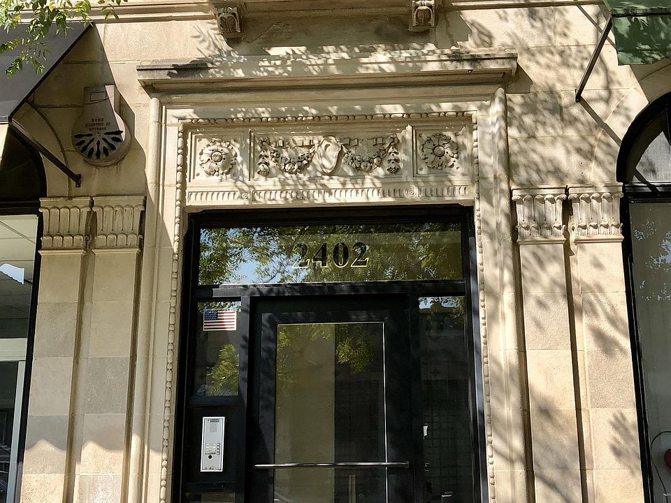 1st image of 2402-10 W Lunt Ave #16507465