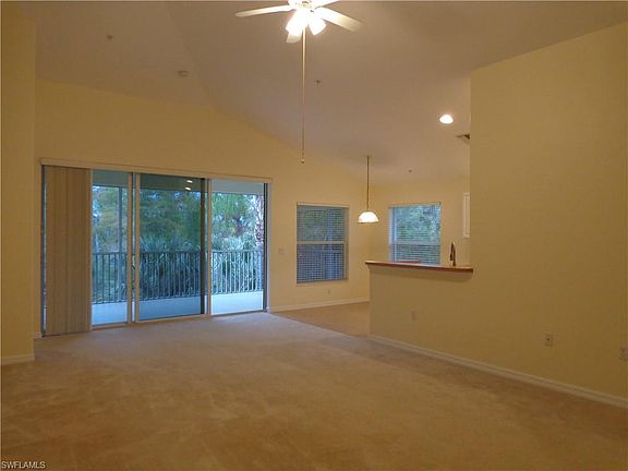 4th image of 1315 Henley St APT 1001