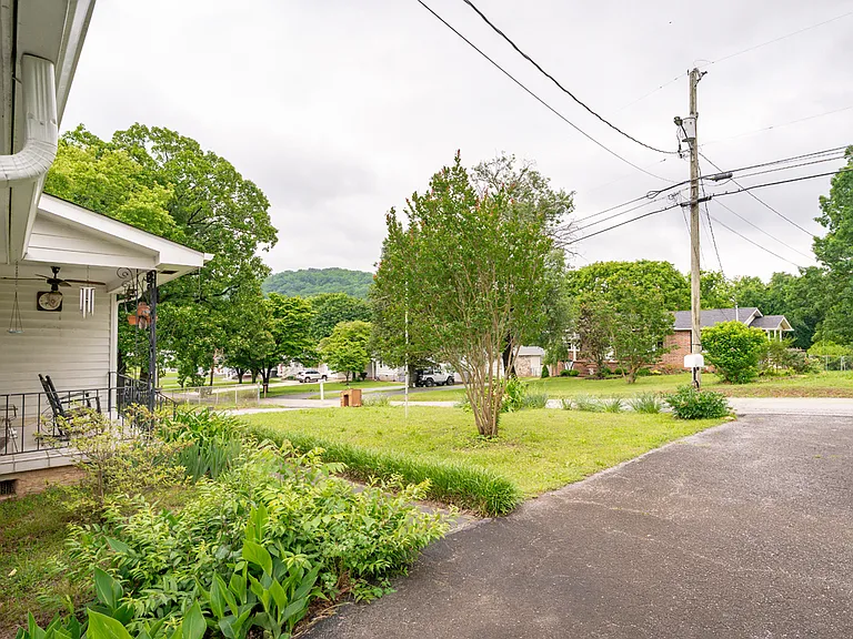 2413 Crescent Club Dr #A — Photo 20