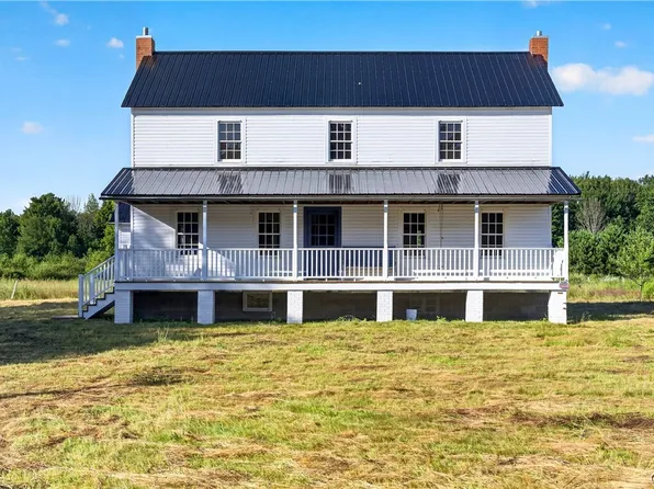 759 Bull Run Rd, Pulaski, NY 13142