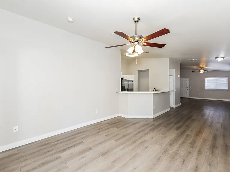 5285 Mineral Lake Dr — Photo 8