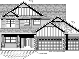 1920 Red Oak Ln, Lino Lakes, MN 55038