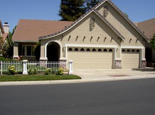 8113 E Carriage Ln, Fair Oaks, CA
