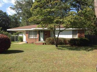 225 Ravenwood Way, Warner Robins, GA 31093