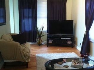 2330 N Southport Ave #CH1, Chicago, IL 60614