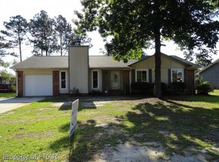 960 Santiato Dr, Fayetteville, NC 28314