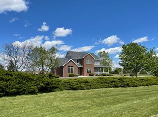 8974 Hidden Hills Dr, Centerville, IN 47330