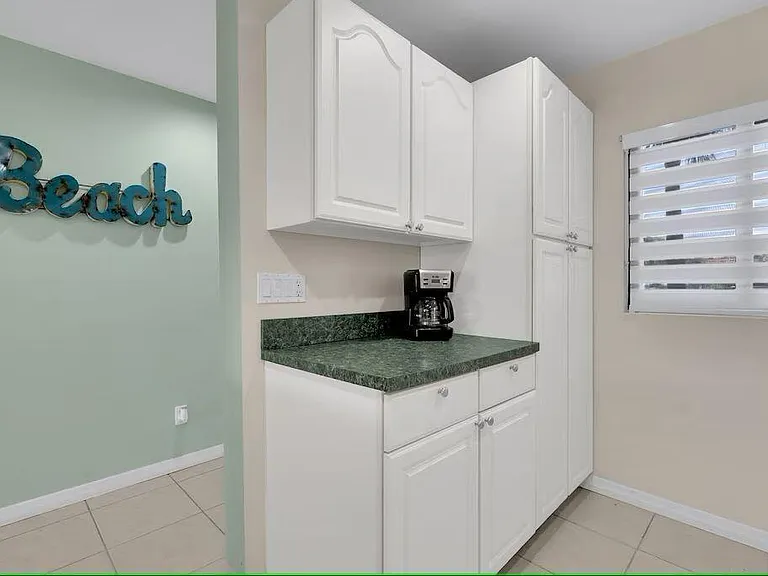 10102 S Ocean Dr #107 — Photo 33