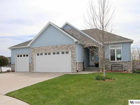 7345 Irene Ct, Lincoln, NE 68516
