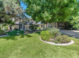 1027 N Bollinger St, Visalia, CA 93291