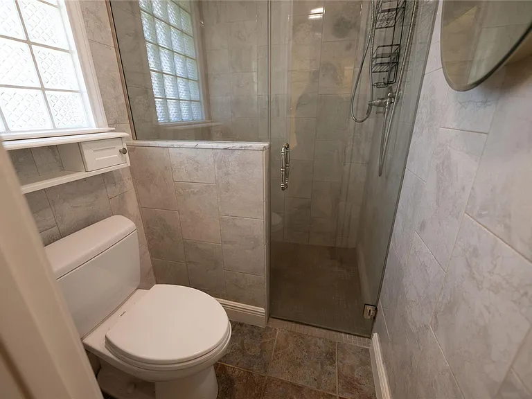 7546 Maple Tree Dr — Photo 39