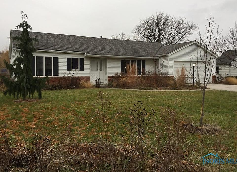 1st image of 483 Pauly Dr