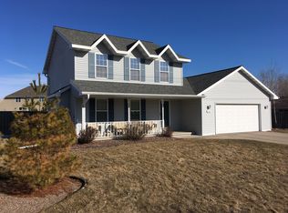 1660 Cardinal Ln, Green Bay, WI 54313