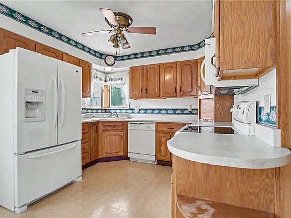 5th image of 901 McKinley Ave