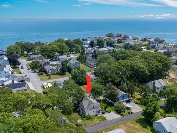 6 North Rd, Mattapoisett, MA 02739