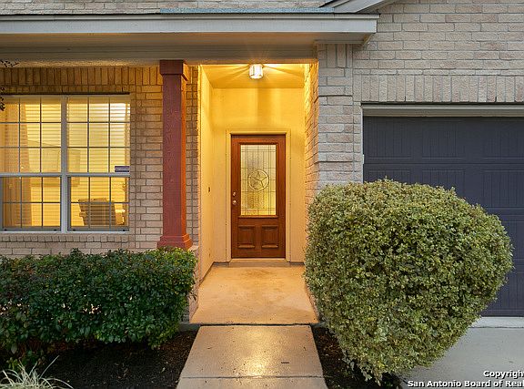3rd image of 21834 Seminole Oaks