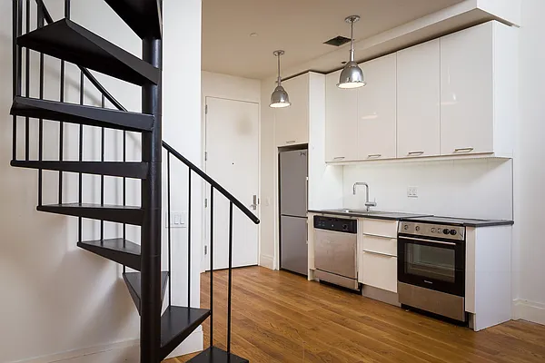 Rented by Nooklyn NYC LLC | media 1