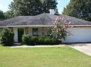 793 Richland East Dr, Richland, MS 39218