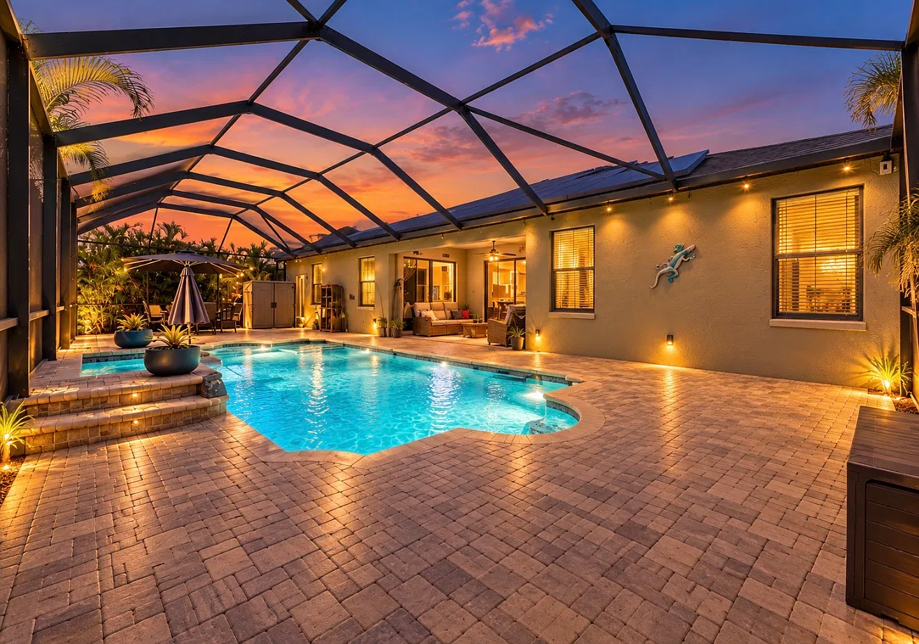 5 bed, 2916 sqft, $5,195 — Photo 3