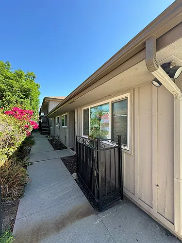 127 Cypress Photo 1