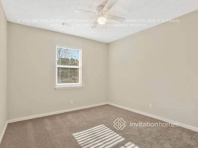 5370 Zachary Dr — Photo 12