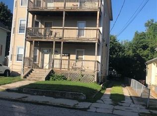 298 3rd Ave, Woonsocket, RI 02895