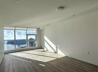 680 Quayside Dr #1A, New Westminster, BC