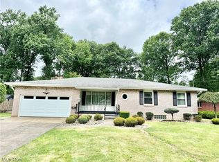 1124 Roseway Ave SE, Warren, OH