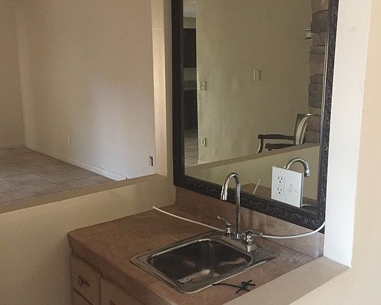5th image of 4500 Deanwood Dr
