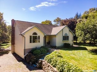 29 Lehtinen Rd, Thompson, CT 06277