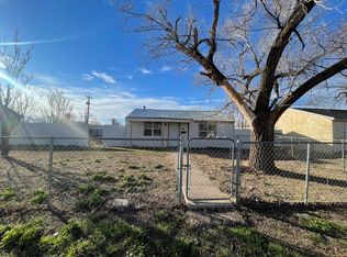 609 W 19th St, Plainview, TX 79072