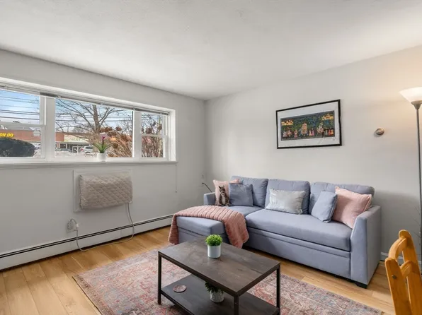 31 Warren St APT B-1, Waltham, MA 02453