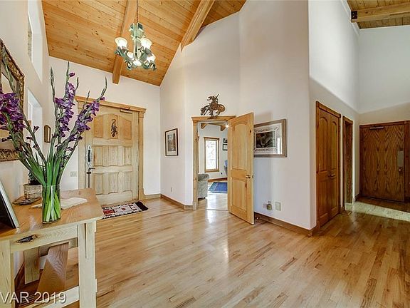4th image of 1500 Vaquero Dr