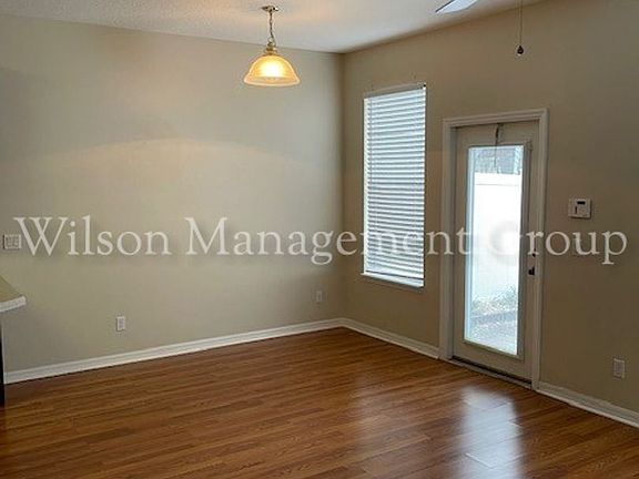 3rd image of 8879 Newmarket Dr