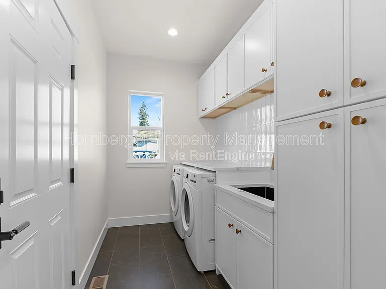 222 N Sargent Rd — Photo 21