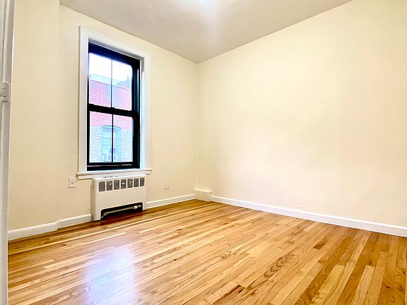 5th image of 535 E 78th St APT 6E