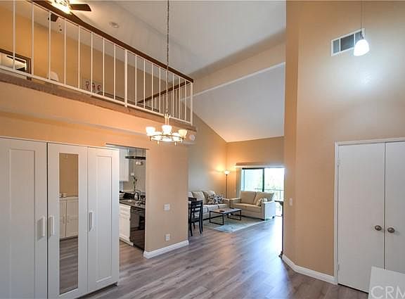 4th image of 2315 Apricot Dr #2315