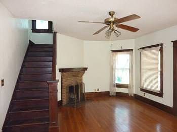 2nd image of 532 3rd St N APT 1