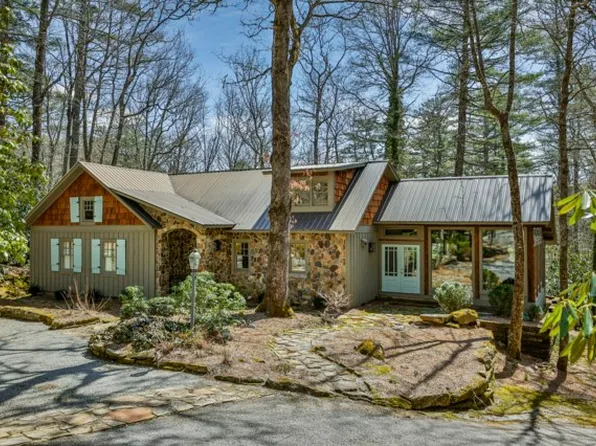 21 Mountain Laurel Drive, Highlands, NC 28741