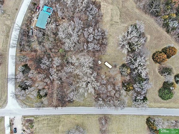 2nd image of 2102 Beaver Lake Blvd
